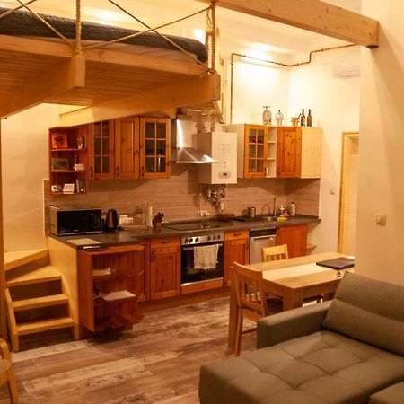 Western Apartman Budapest Exterior photo