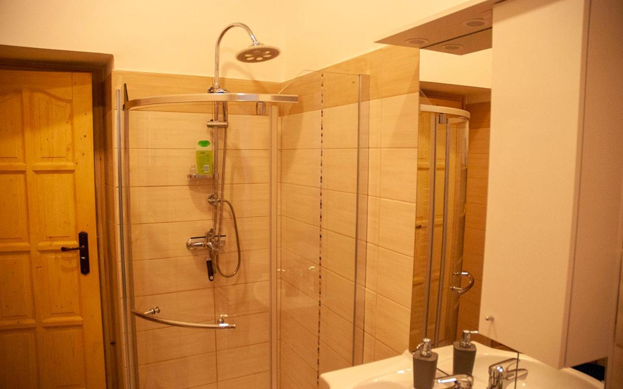 Western Apartman Budapest Exterior photo